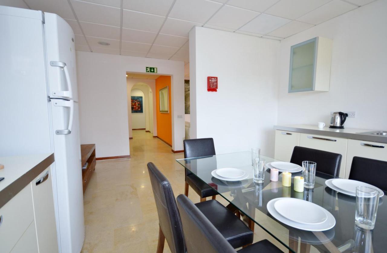 Apartamento Large St Julians Central 2 San Julián Exterior foto